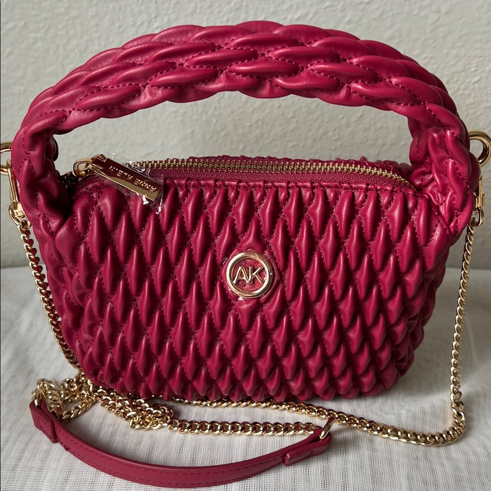 NWOT Anne Klein PNK/MAGNTA  MiNi Quilted Shoulder Bag